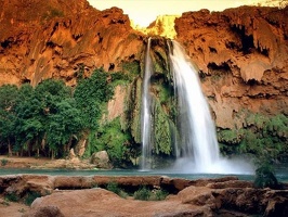 Breathtaking_Waterfalls_19
